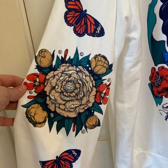 NWT Frida Kahlo x Shein Graphic Zip Front  Hoodie - Picture 3 of 10